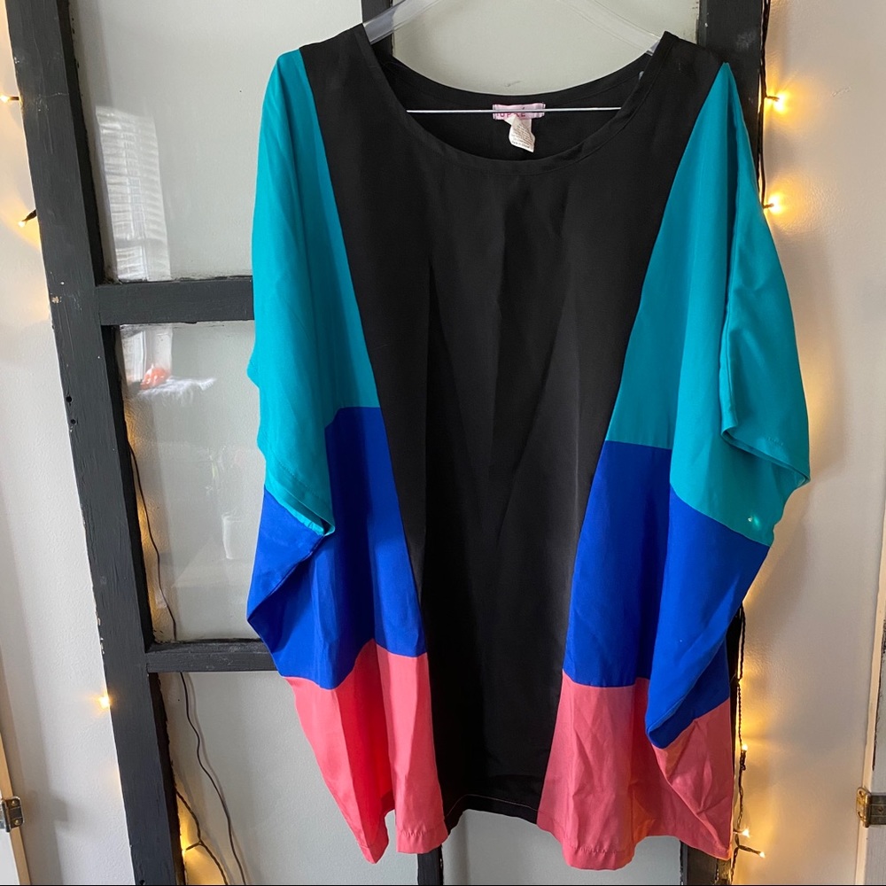 SUPRÉ Green Blue Coral Tunic Top